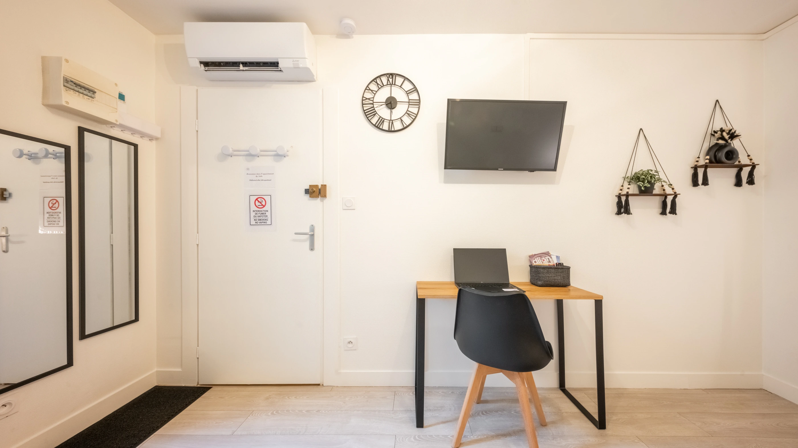 Teleworking in Dijon: Wi-Fi and workspace