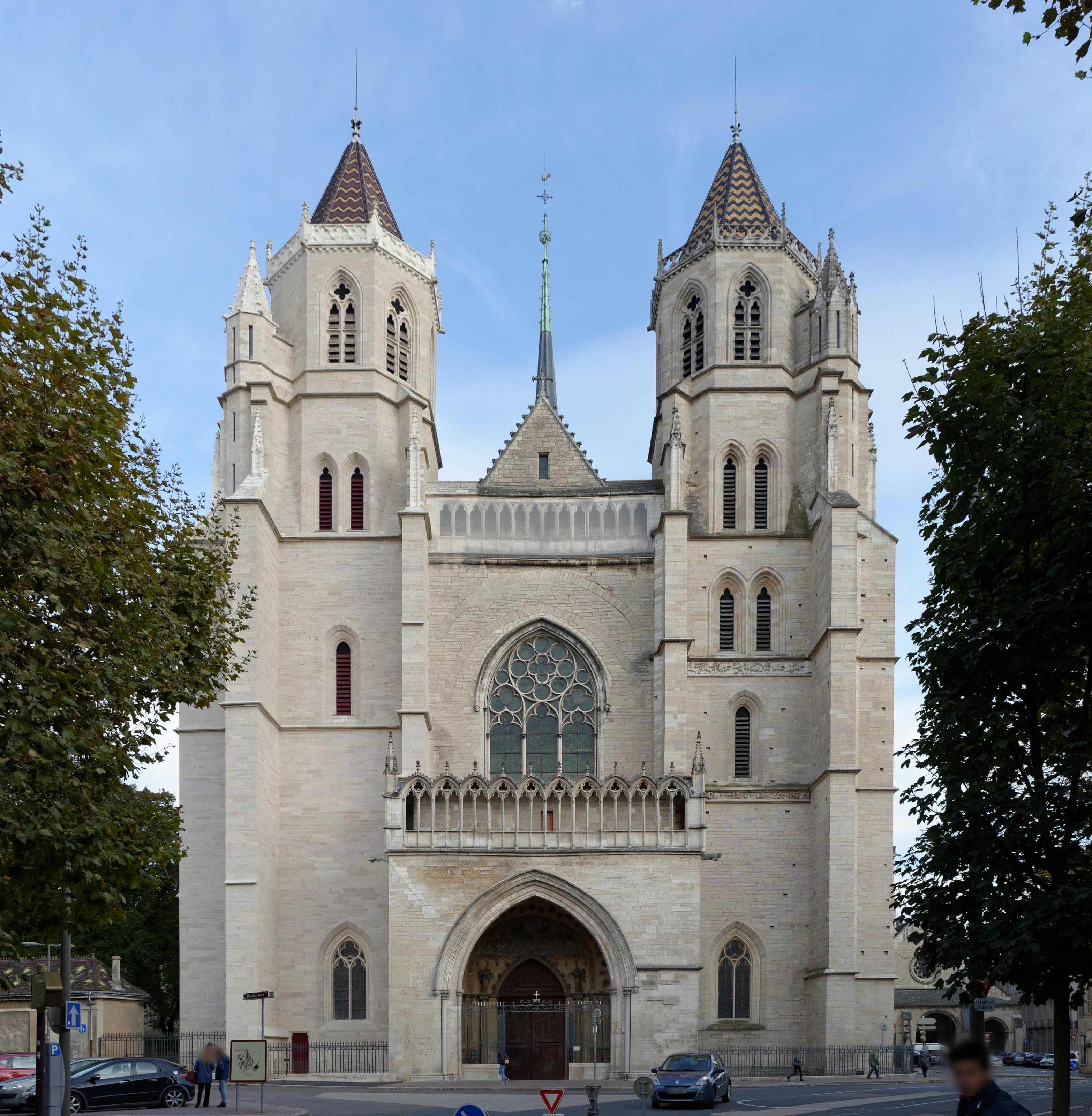 Dijon, la ville aux cent clochers : un patrimoine à découvrir à pied